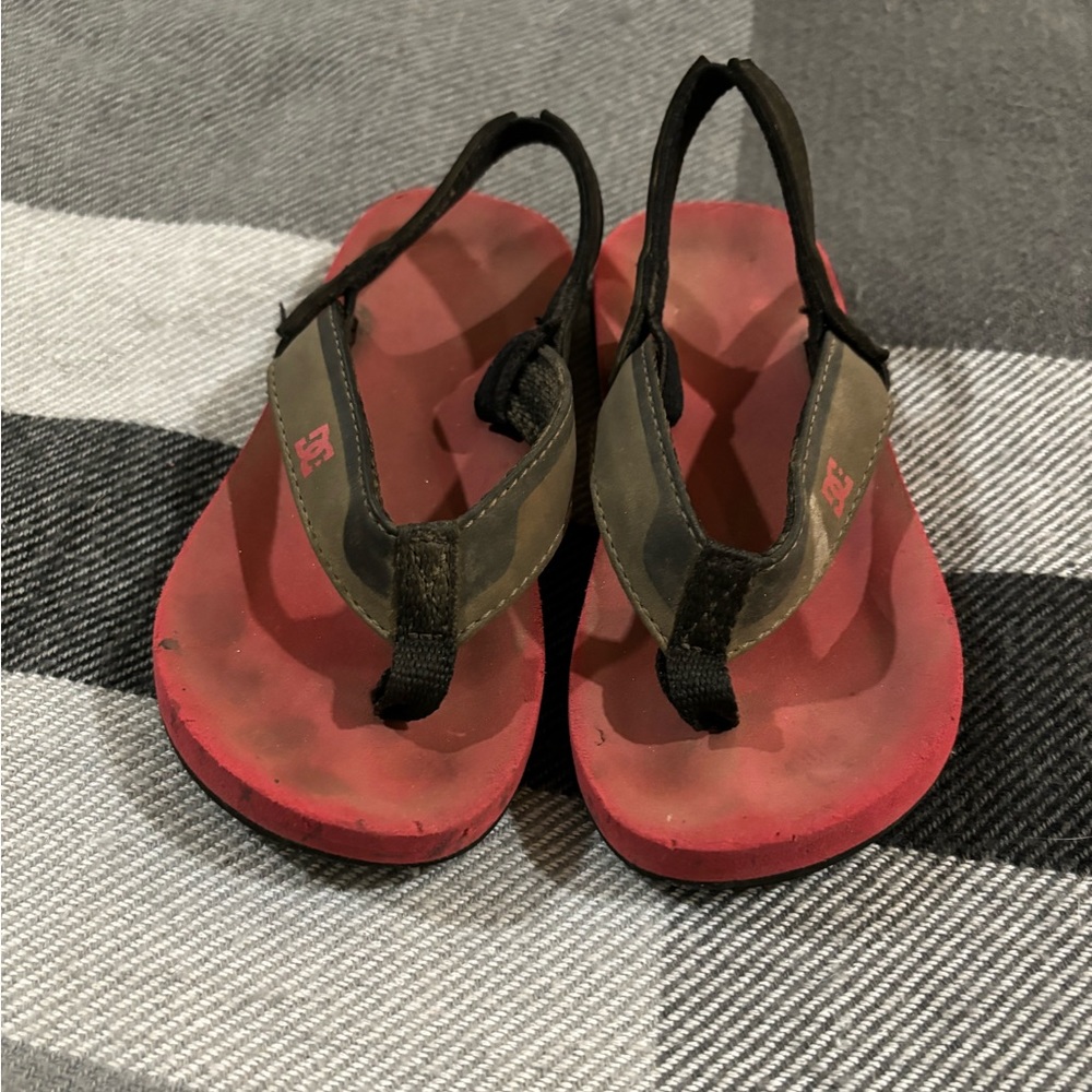 DC Boys Flip Flops